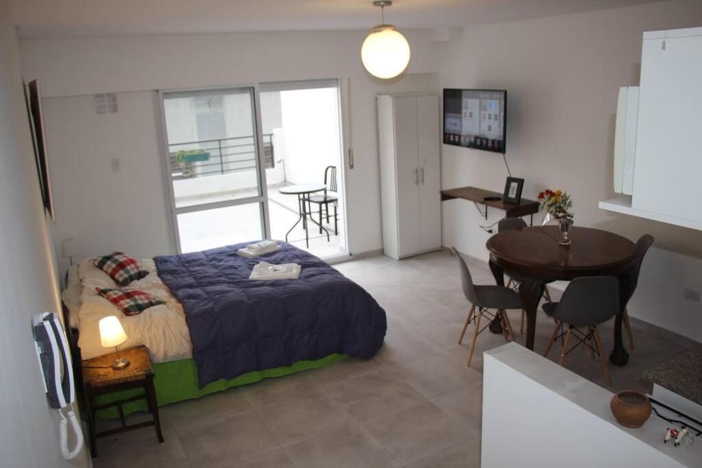 Apart con Patio Exclusivo - Rosario Centro Paris - Excelente