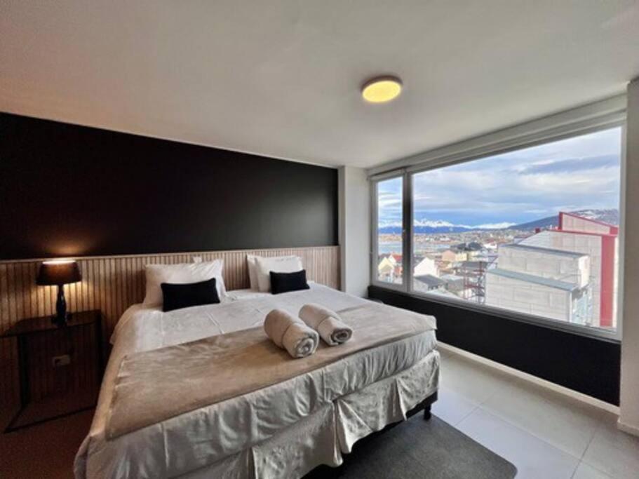 Seaport Apartment STUDIO Austral 401