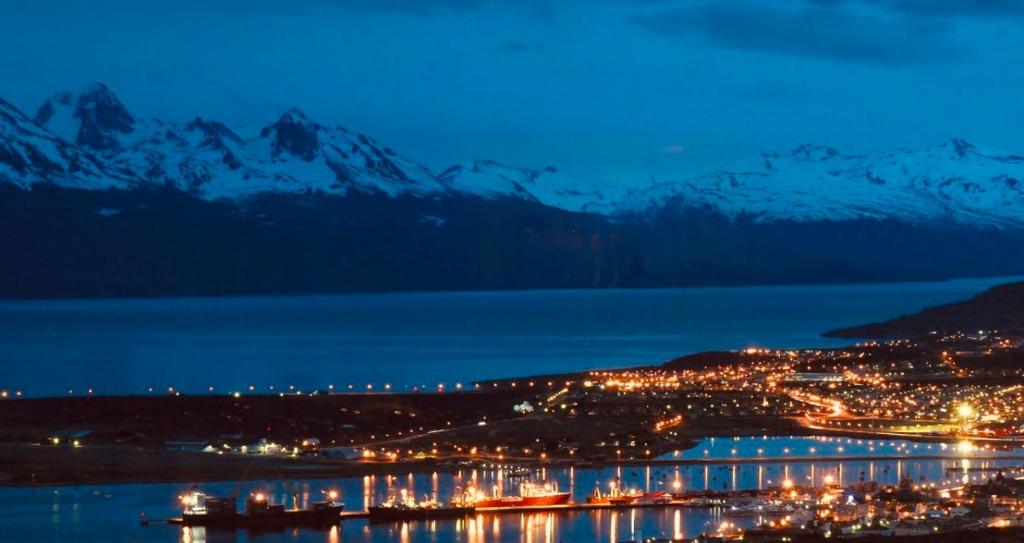 USHUAIA MG