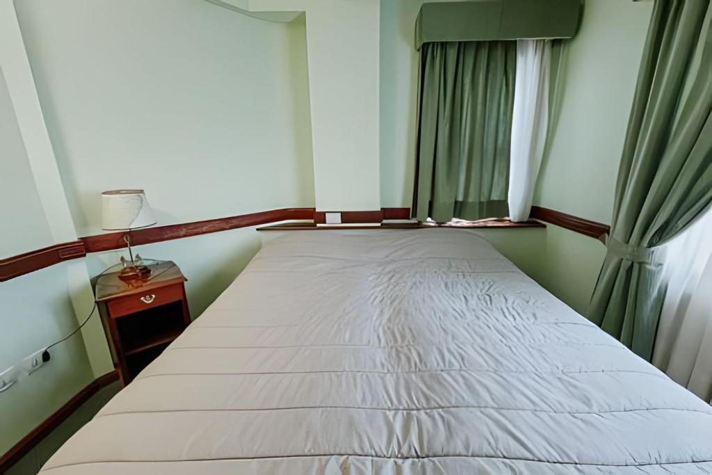 Viejo Lobo - Aunaisin apartamento sobre calle principal